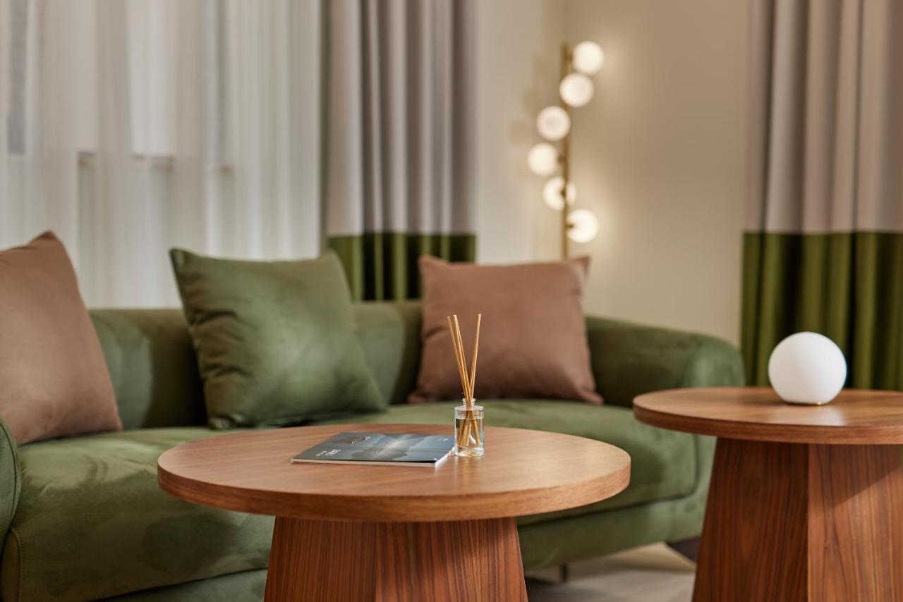 Hotel Diplomat By Aycon 4*