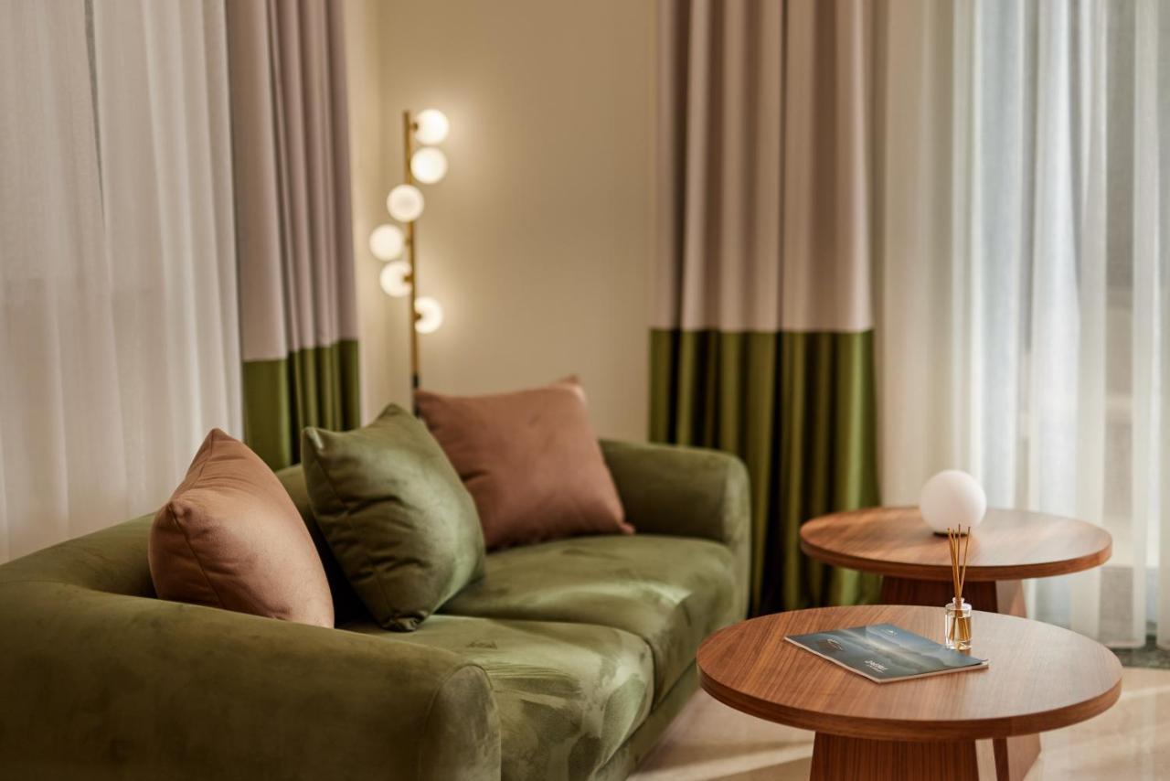 Hotel Diplomat By Aycon 4*