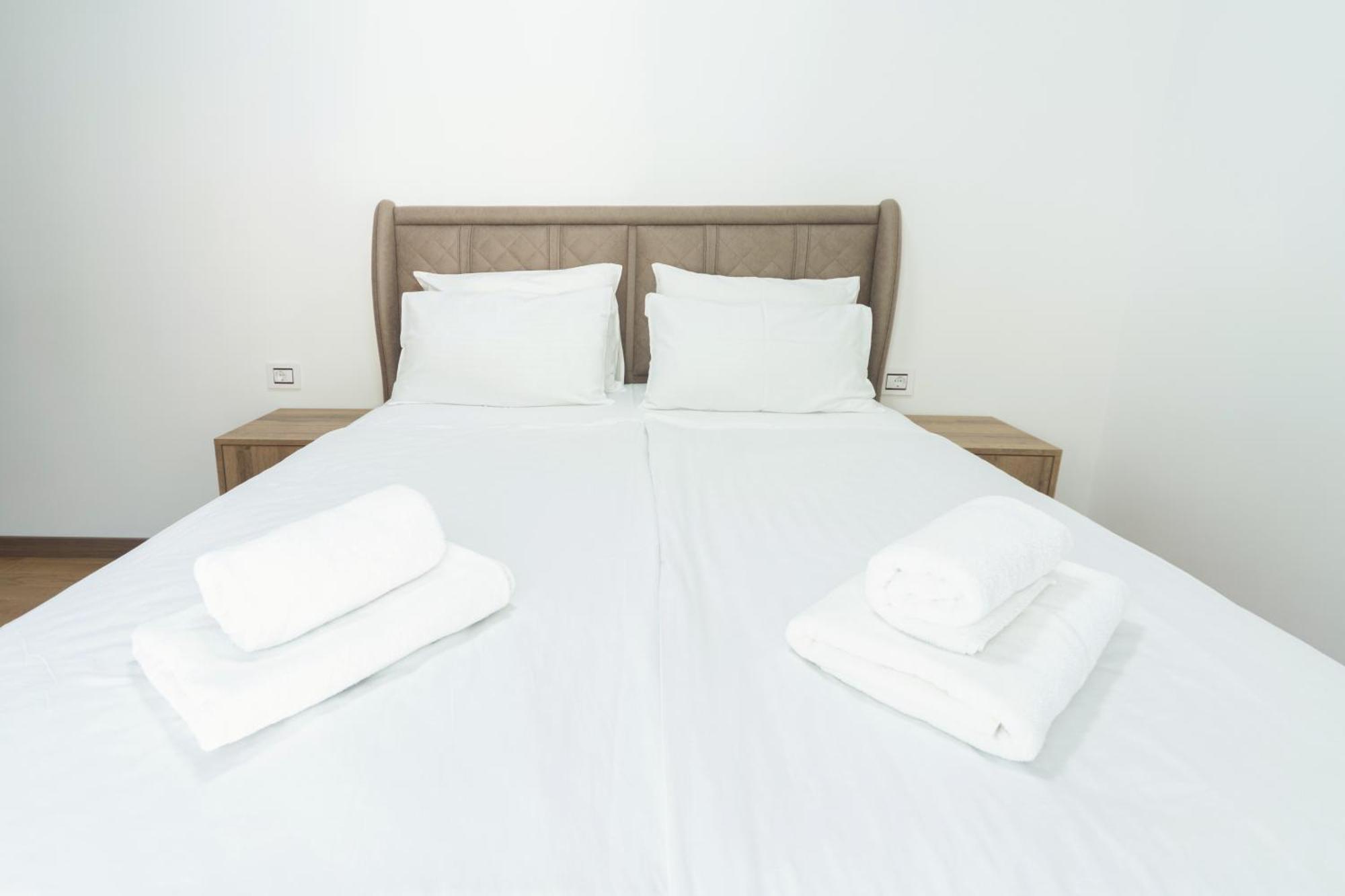 Diplomat By Aycon Hotel