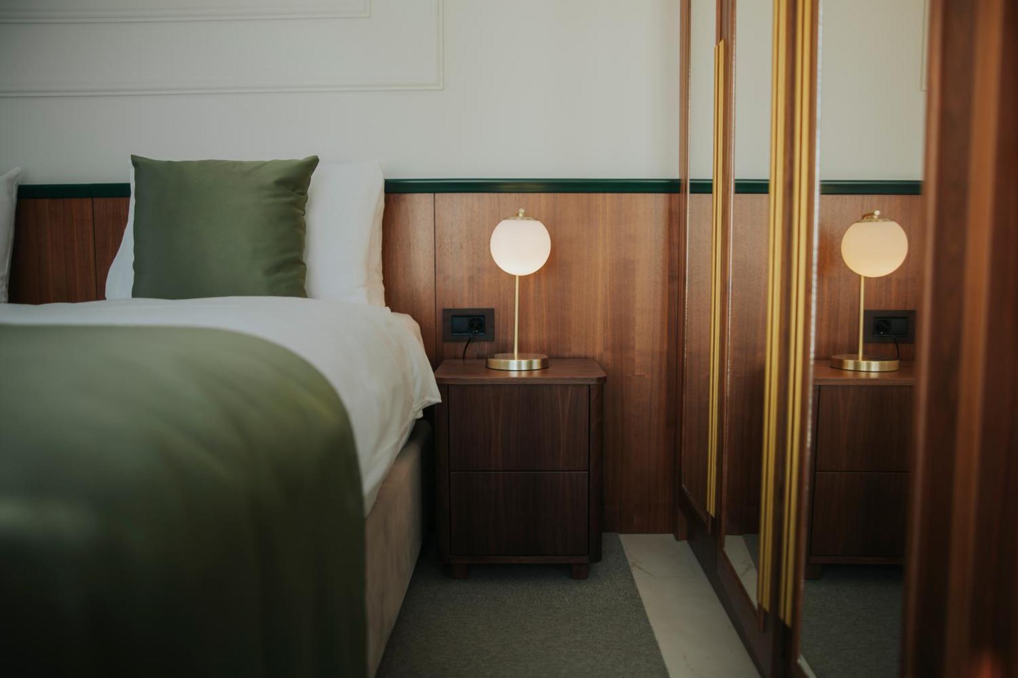 Diplomat By Aycon 4* Budva