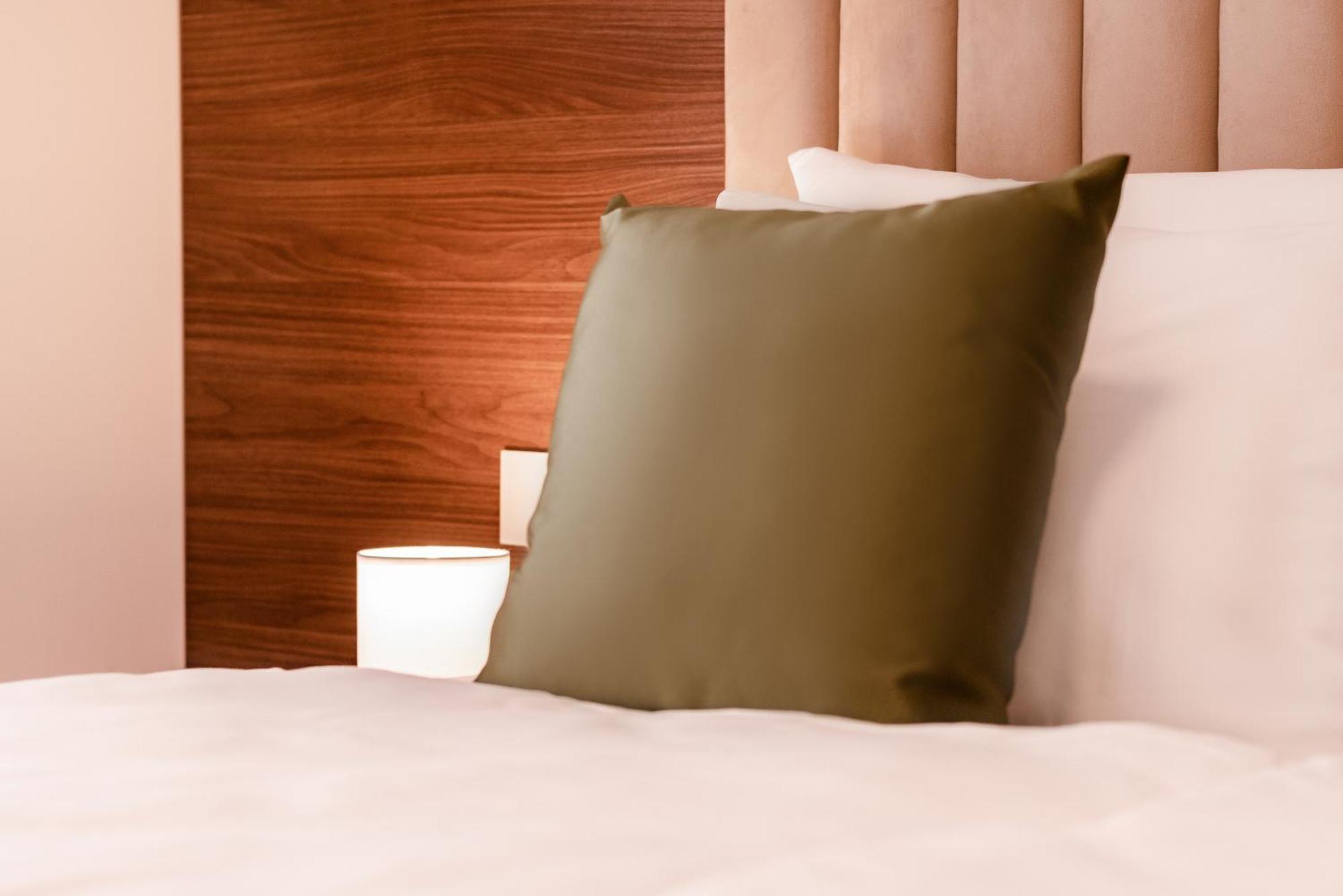 Hotel Diplomat By Aycon 4*